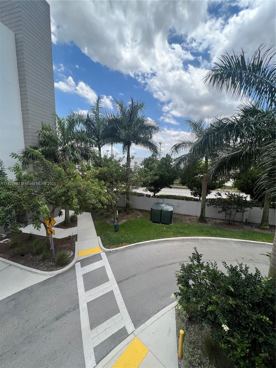 GRAND BAY COMMONS SOUTH - Residential