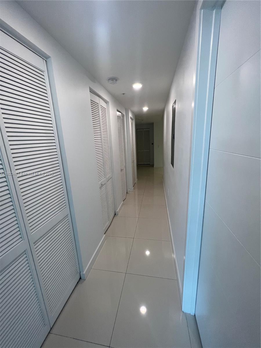 GRAND BAY COMMONS SOUTH - Residential