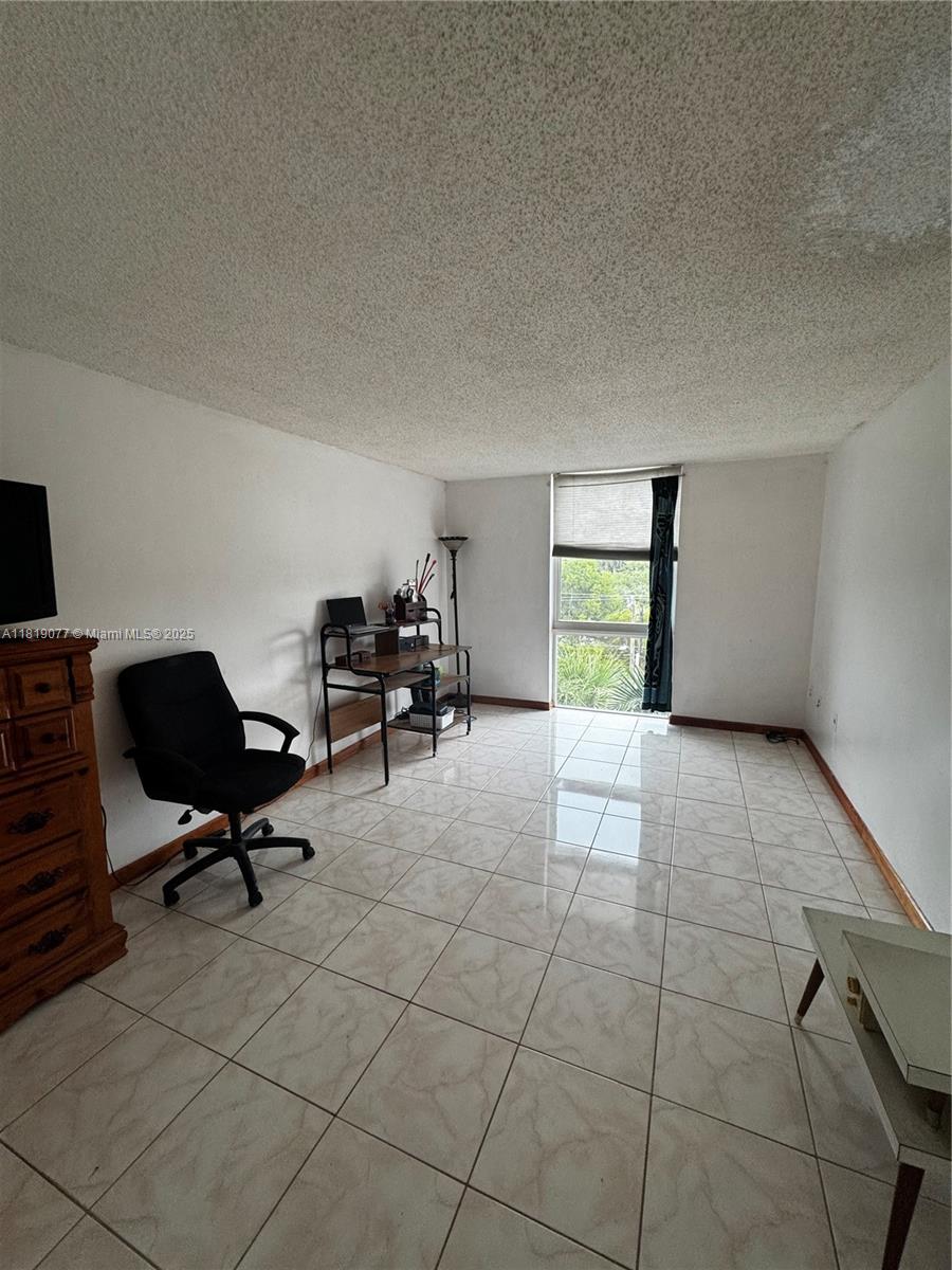 WOODSIDE APTS CONDO - Residential