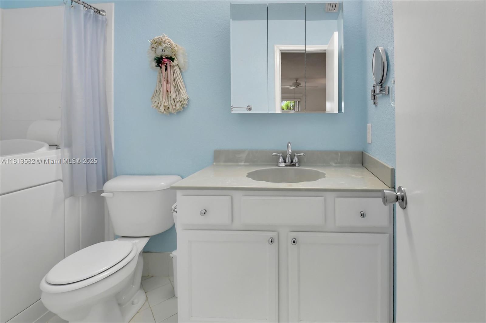 DELRAY VILLAS 1 - Residential