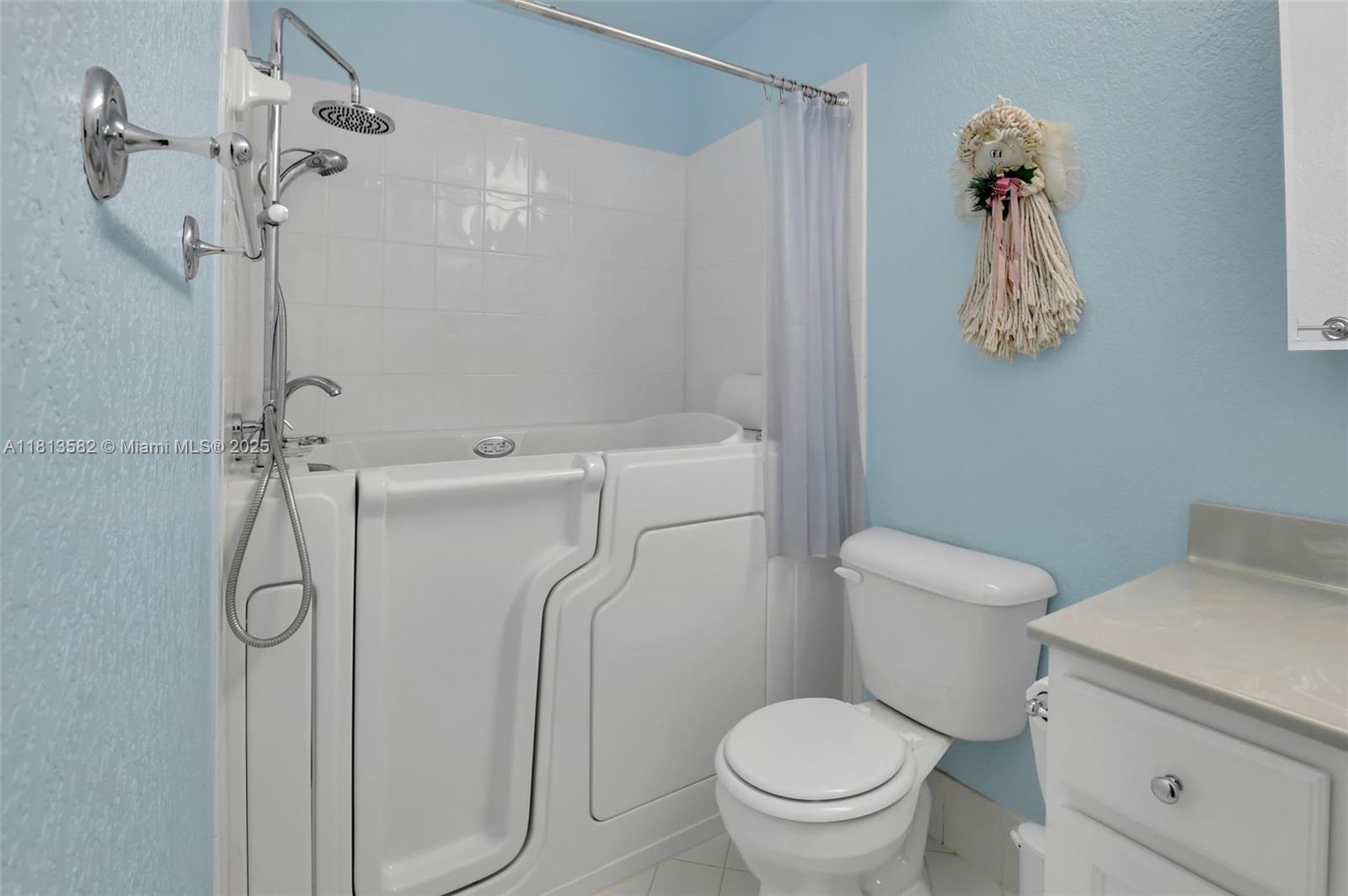DELRAY VILLAS 1 - Residential