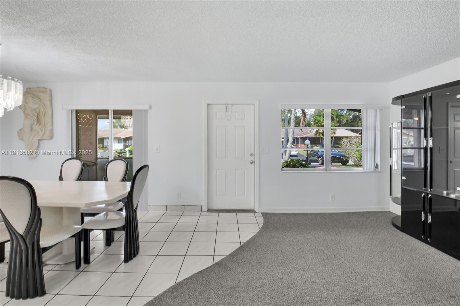 DELRAY VILLAS 1 - Residential