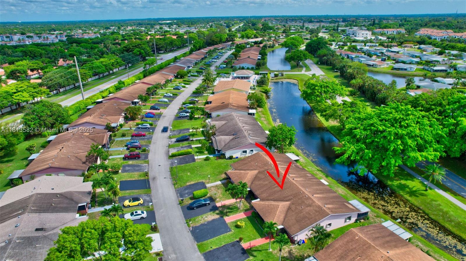 DELRAY VILLAS 1 - Residential
