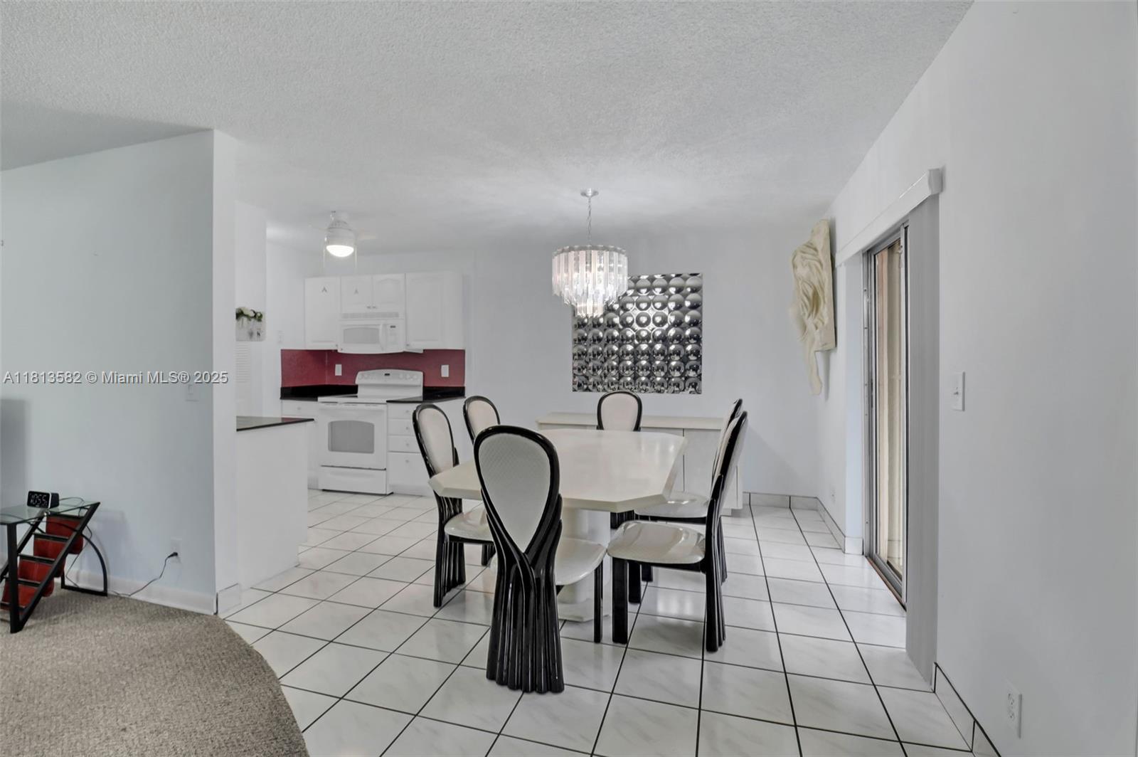 DELRAY VILLAS 1 - Residential