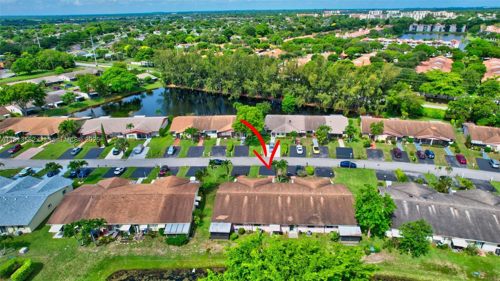 DELRAY VILLAS 1 - Residential