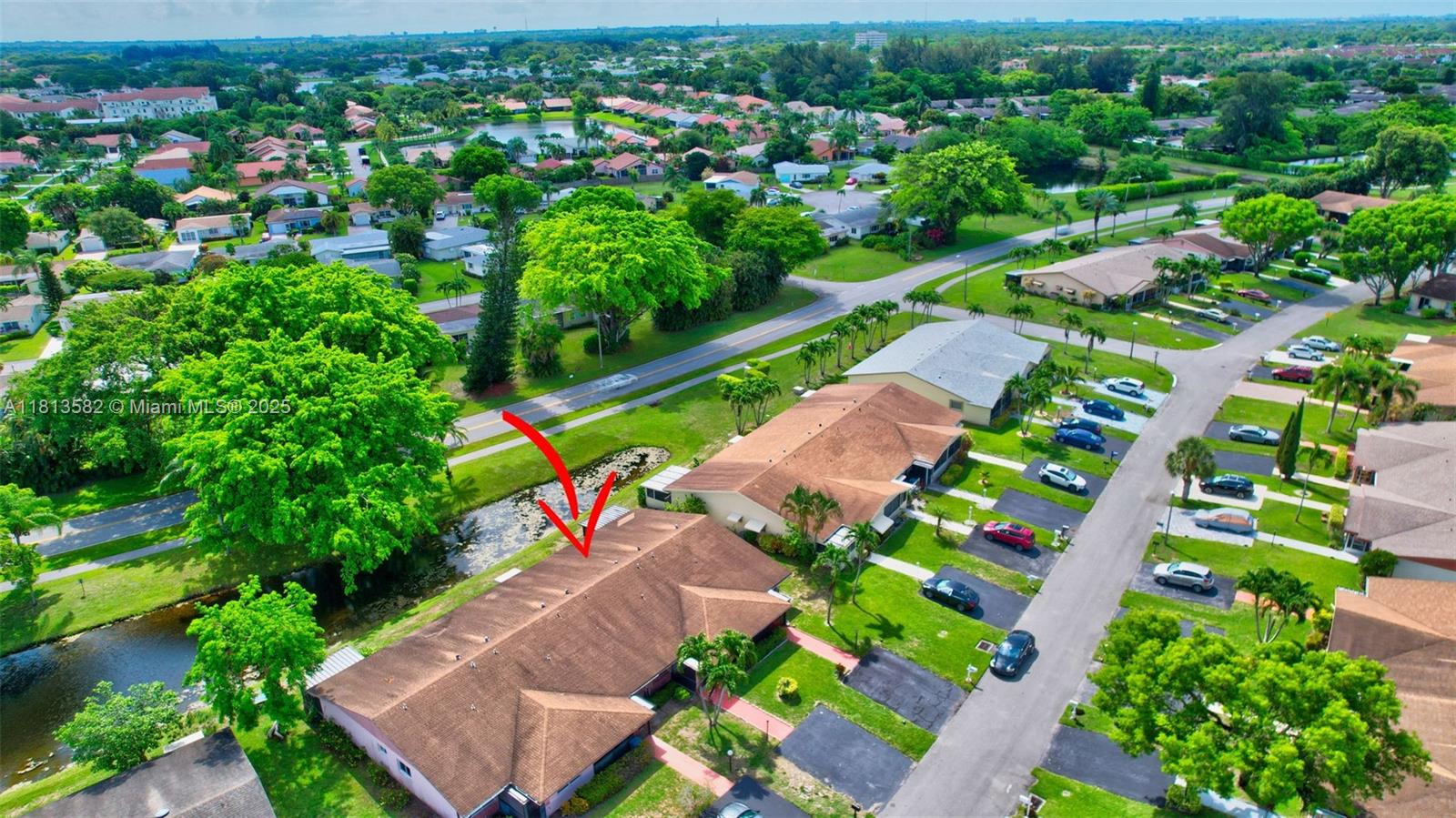 DELRAY VILLAS 1 - Residential