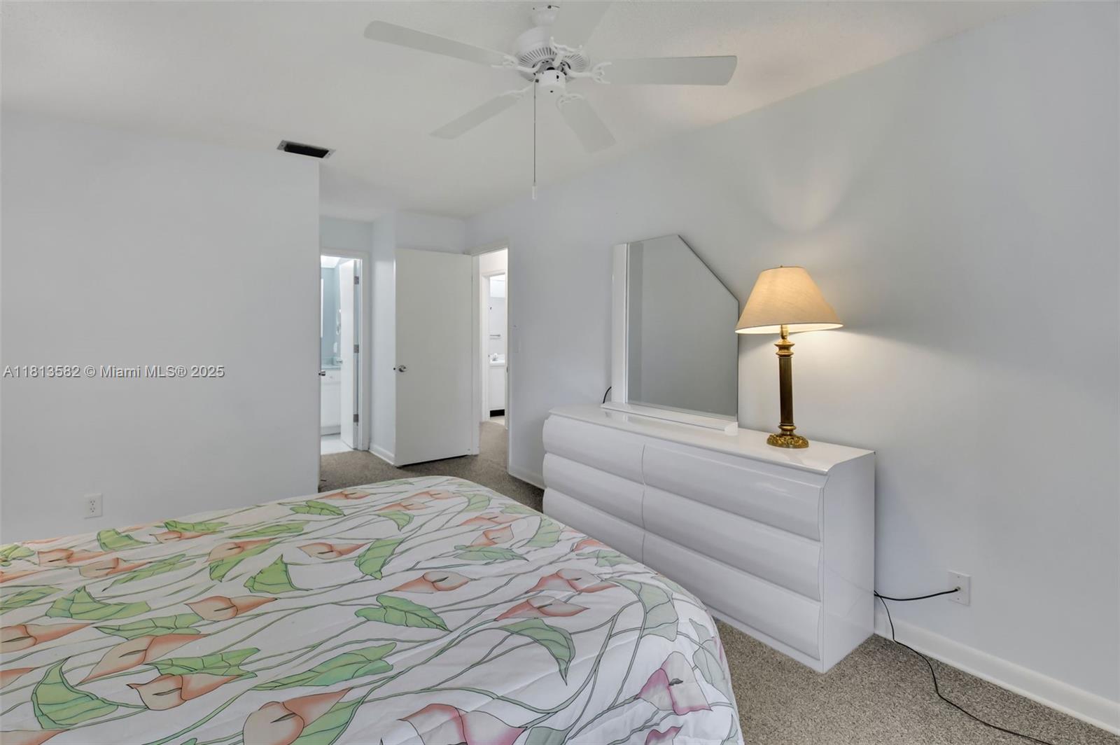 DELRAY VILLAS 1 - Residential