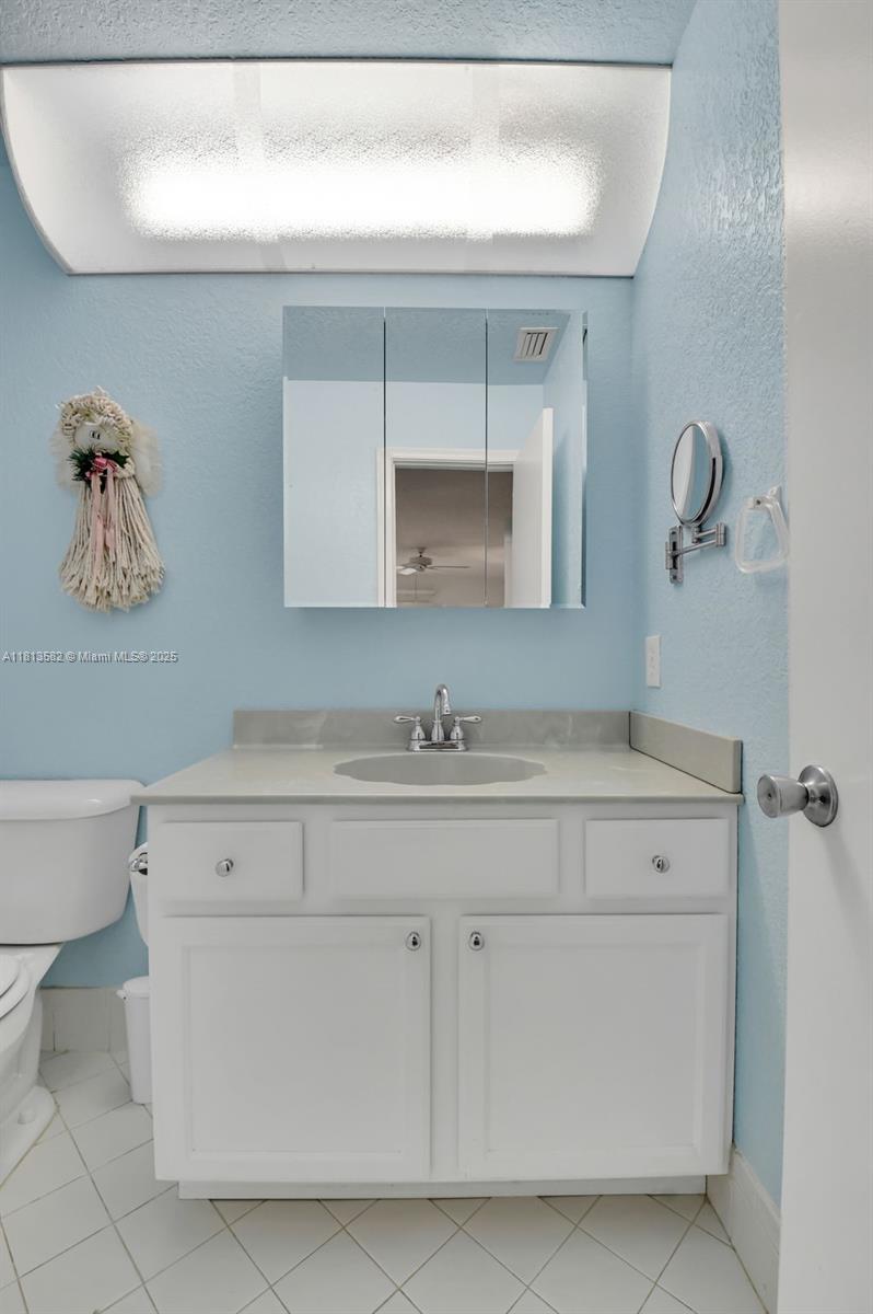 DELRAY VILLAS 1 - Residential