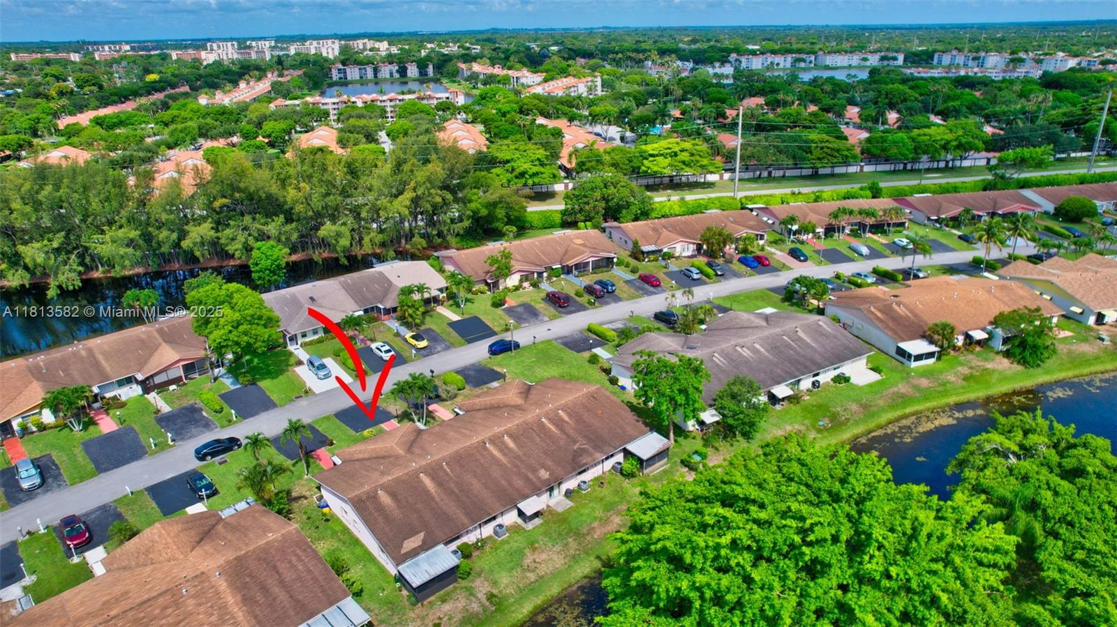 DELRAY VILLAS 1 - Residential