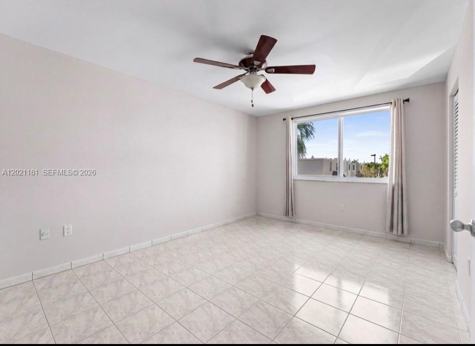 GABLES POINT CONDO I - Residential