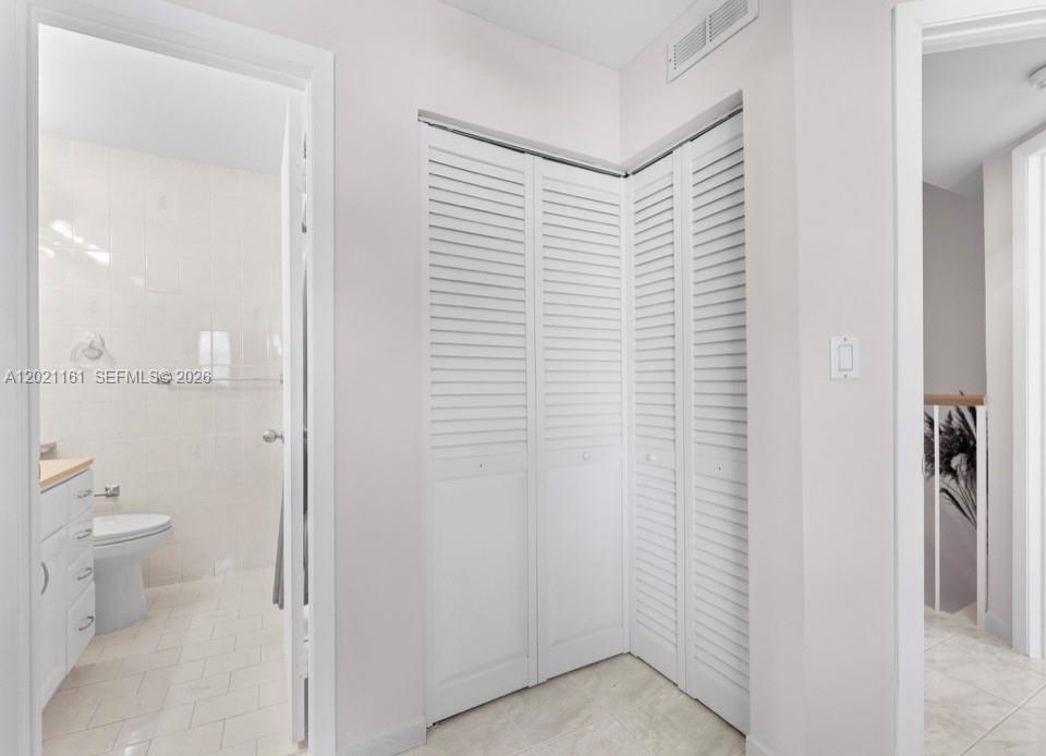GABLES POINT CONDO I - Residential