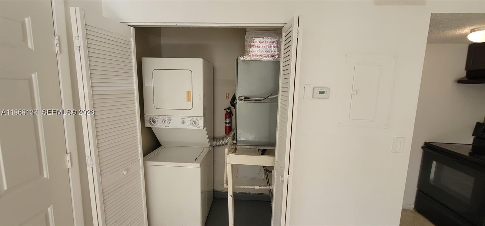 HIDDEN FOREST CONDO - Residential Lease