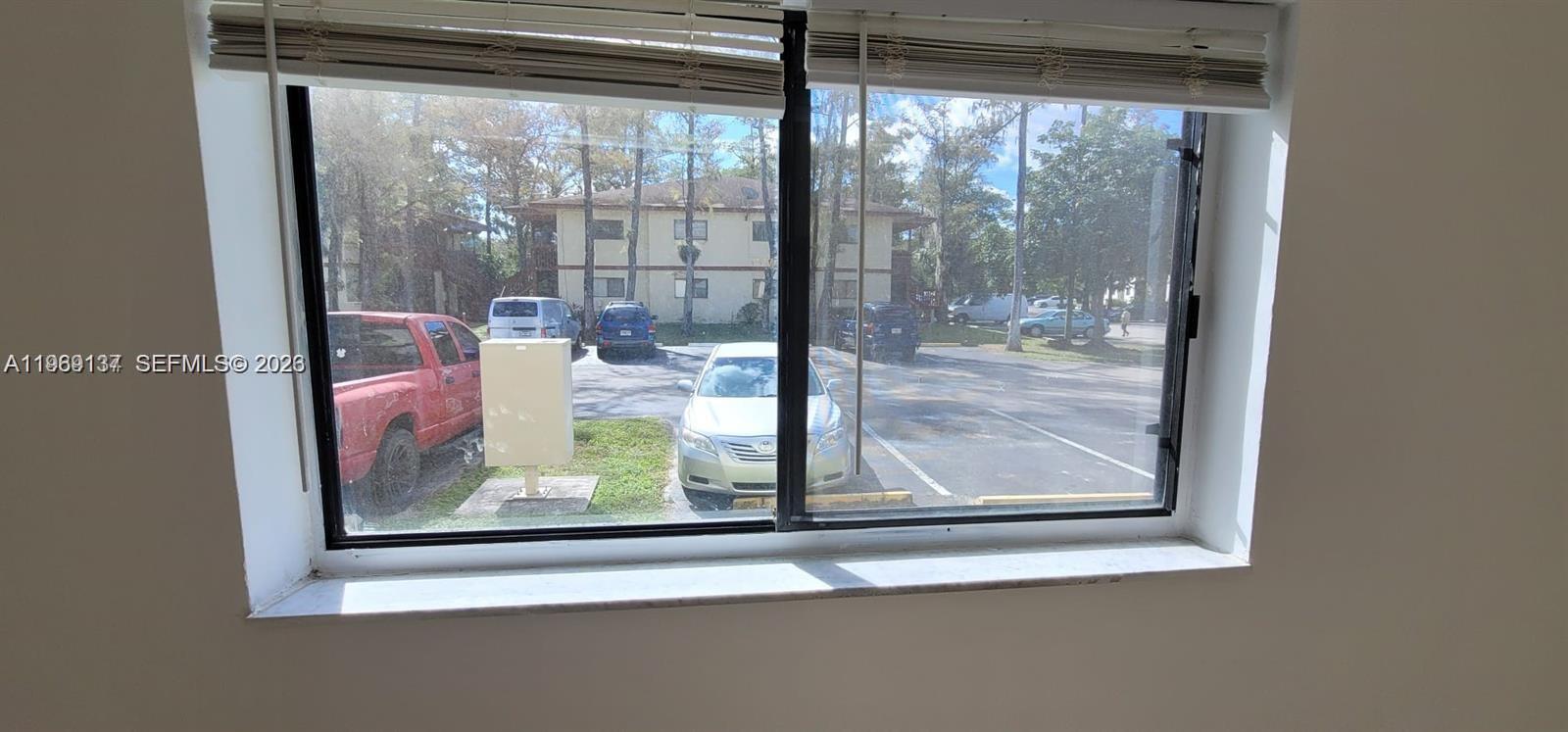 HIDDEN FOREST CONDO - Residential Lease