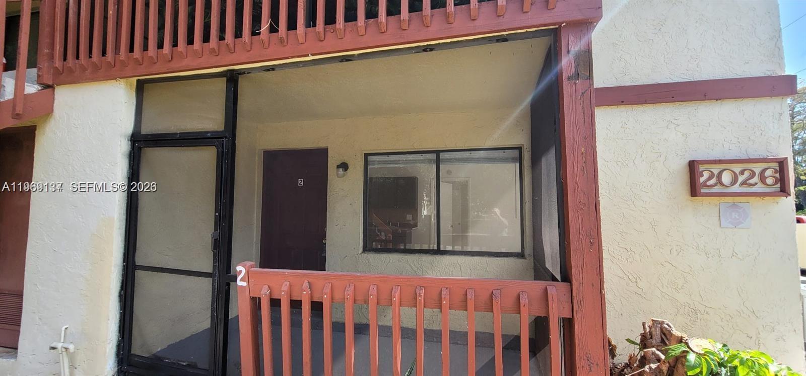 HIDDEN FOREST CONDO - Residential Lease