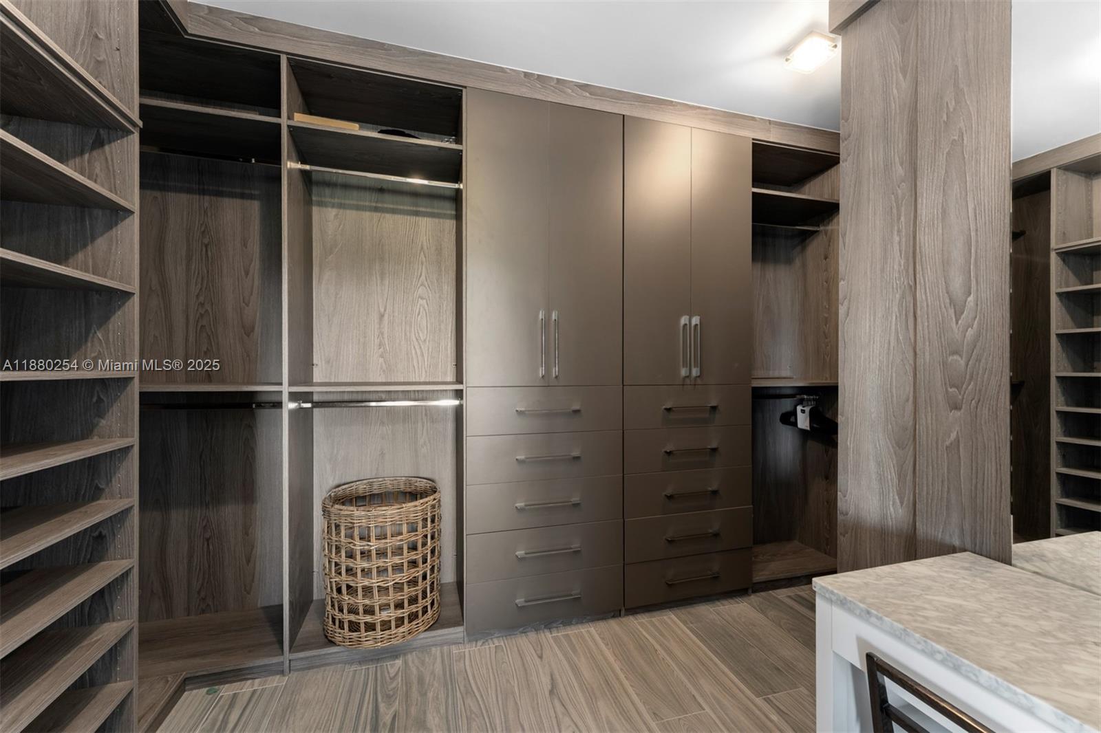 WHITE MARLIN BEACH SEC 2 - Residential