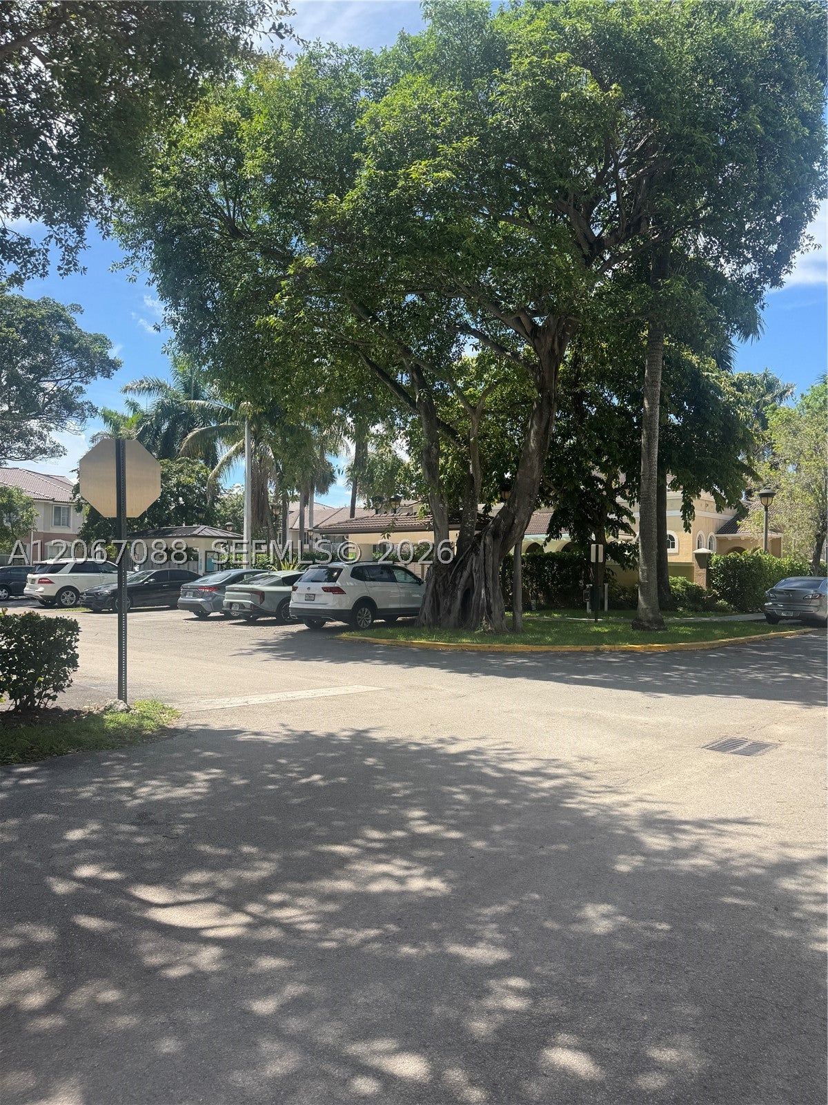 8826 W Flagler St 115