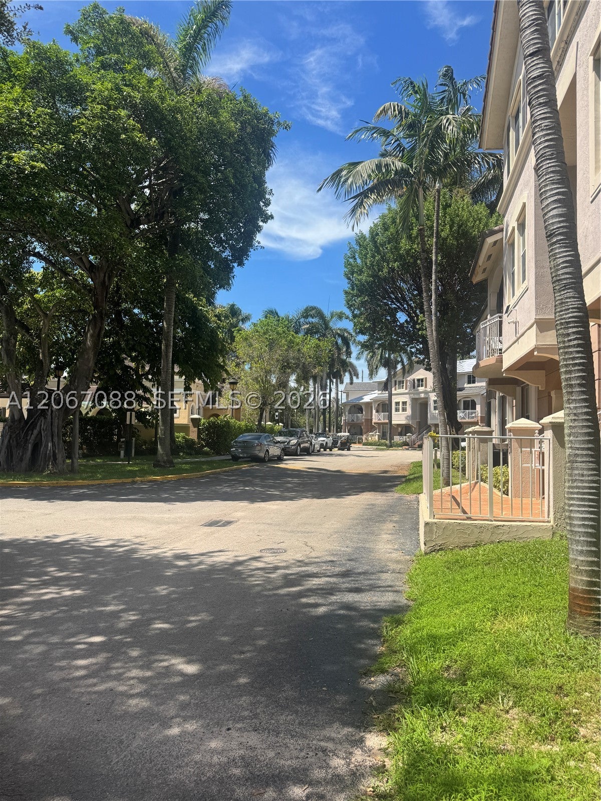 8826 W Flagler St 115