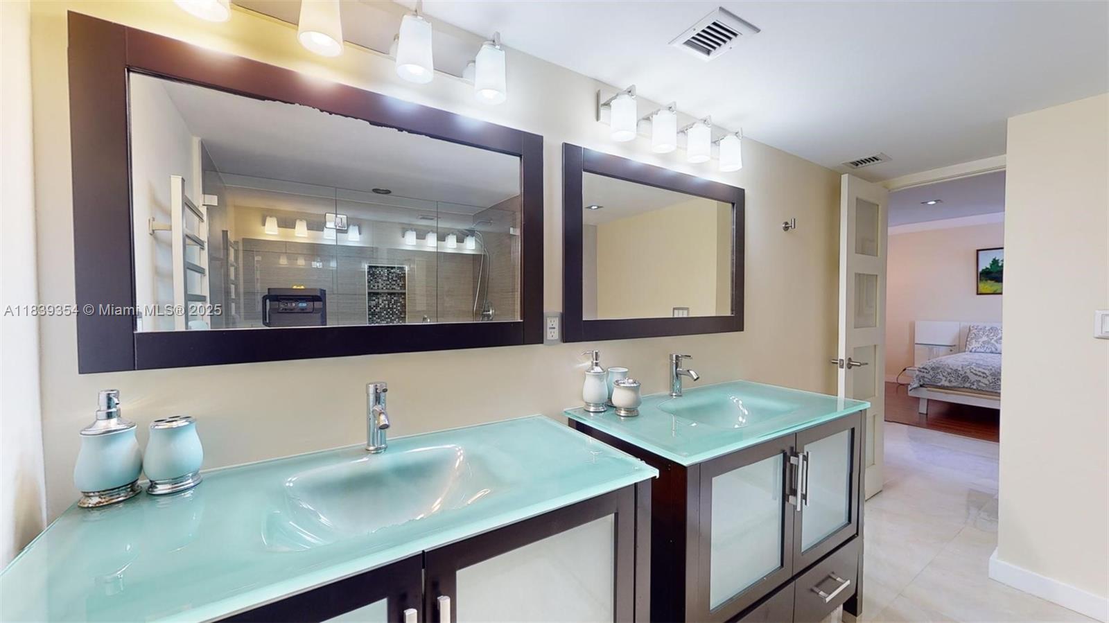 MALAGA TOWERS CONDO - Residential Lease