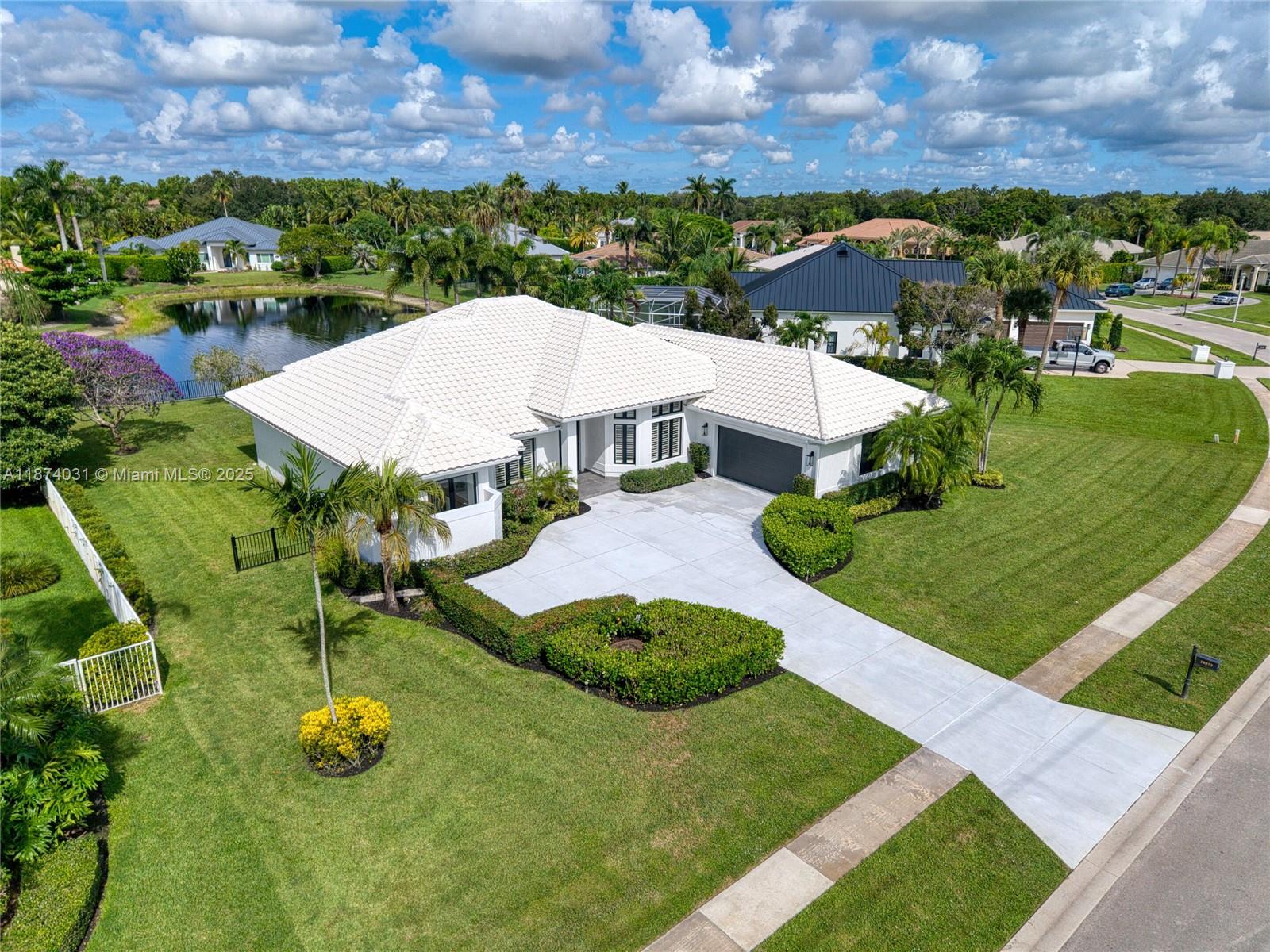 18573 Lakeside Gardens Dr