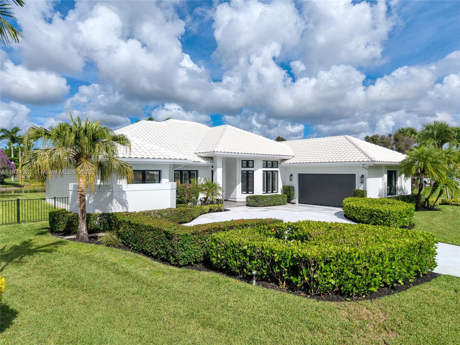 18573 Lakeside Gardens Dr