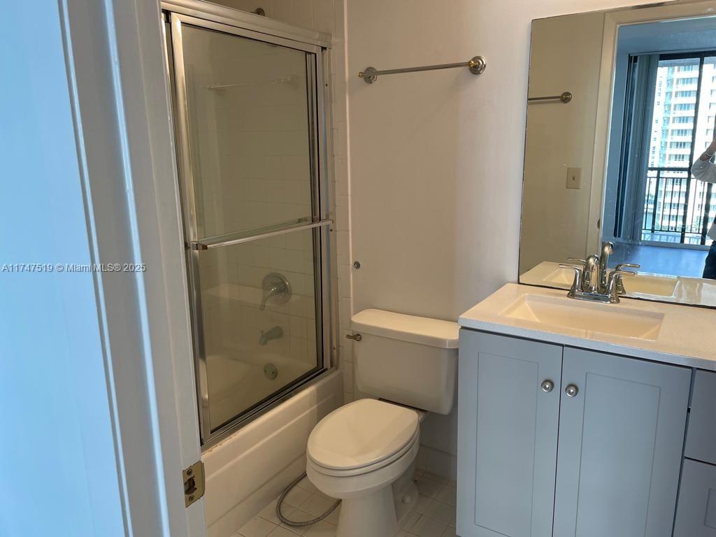 Brickell Key II - Residential