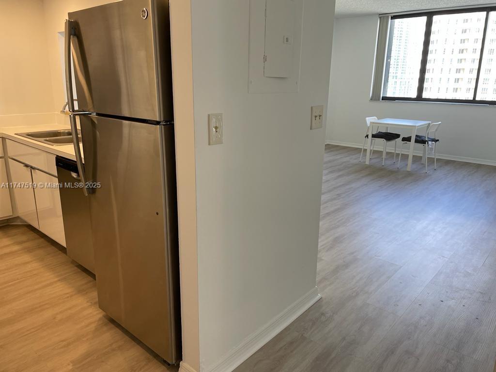 540 Brickell Key Dr 1600