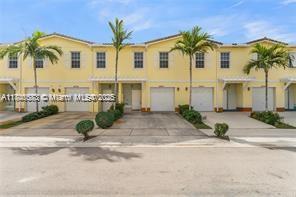4040 Nw 11th St 4040, Lauderhill, Miami-Dade County, Florida - 3 Bedrooms  
3 Bathrooms - 