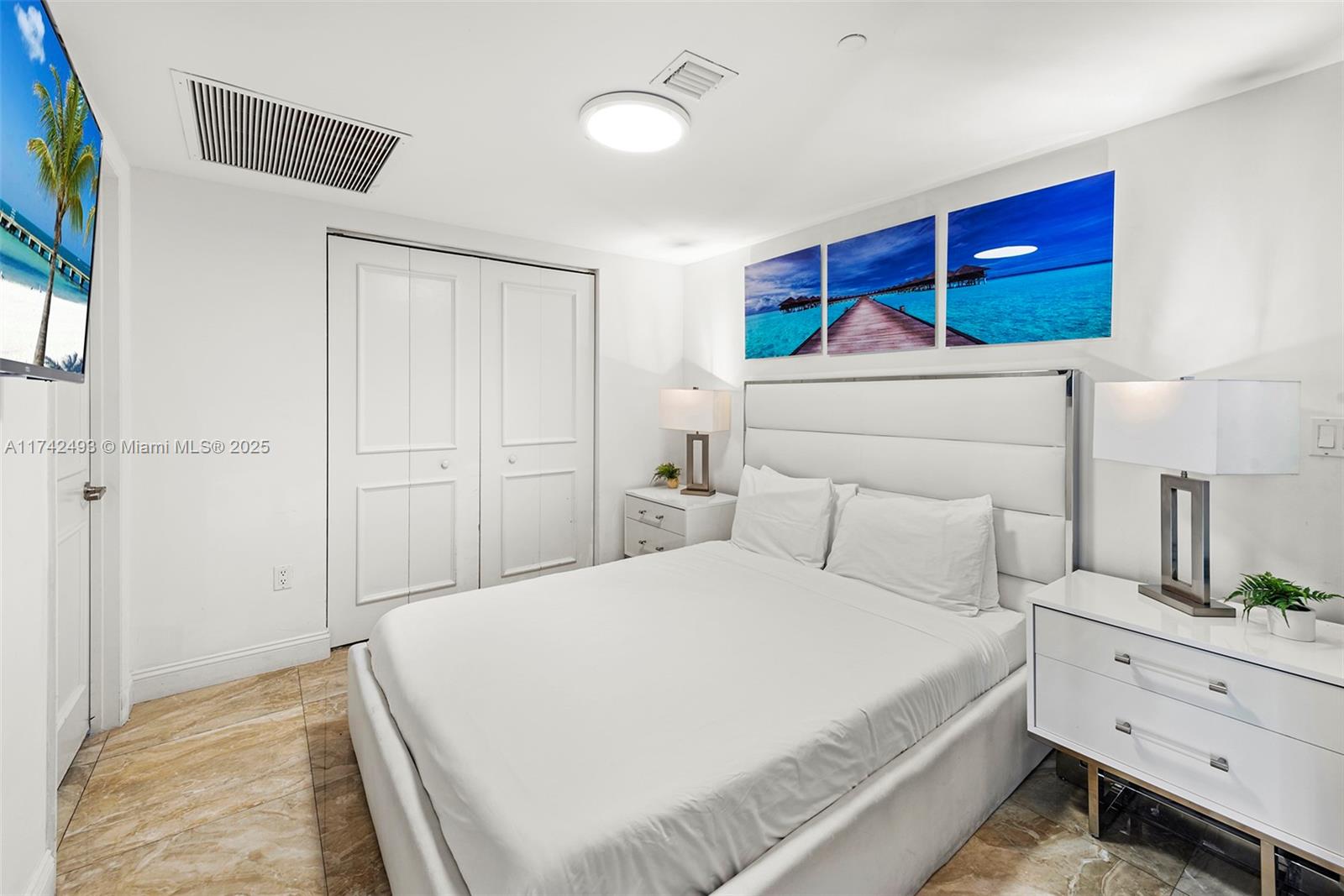 ICON BRICKELL CONDO NO 3 - Residential