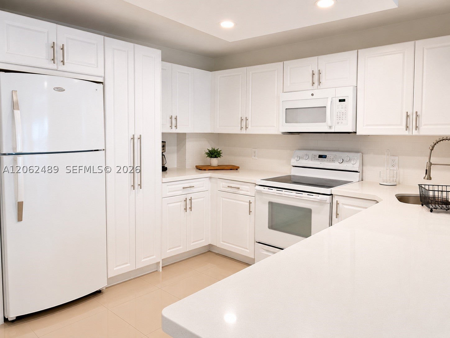 1865 S Ocean Dr 8I