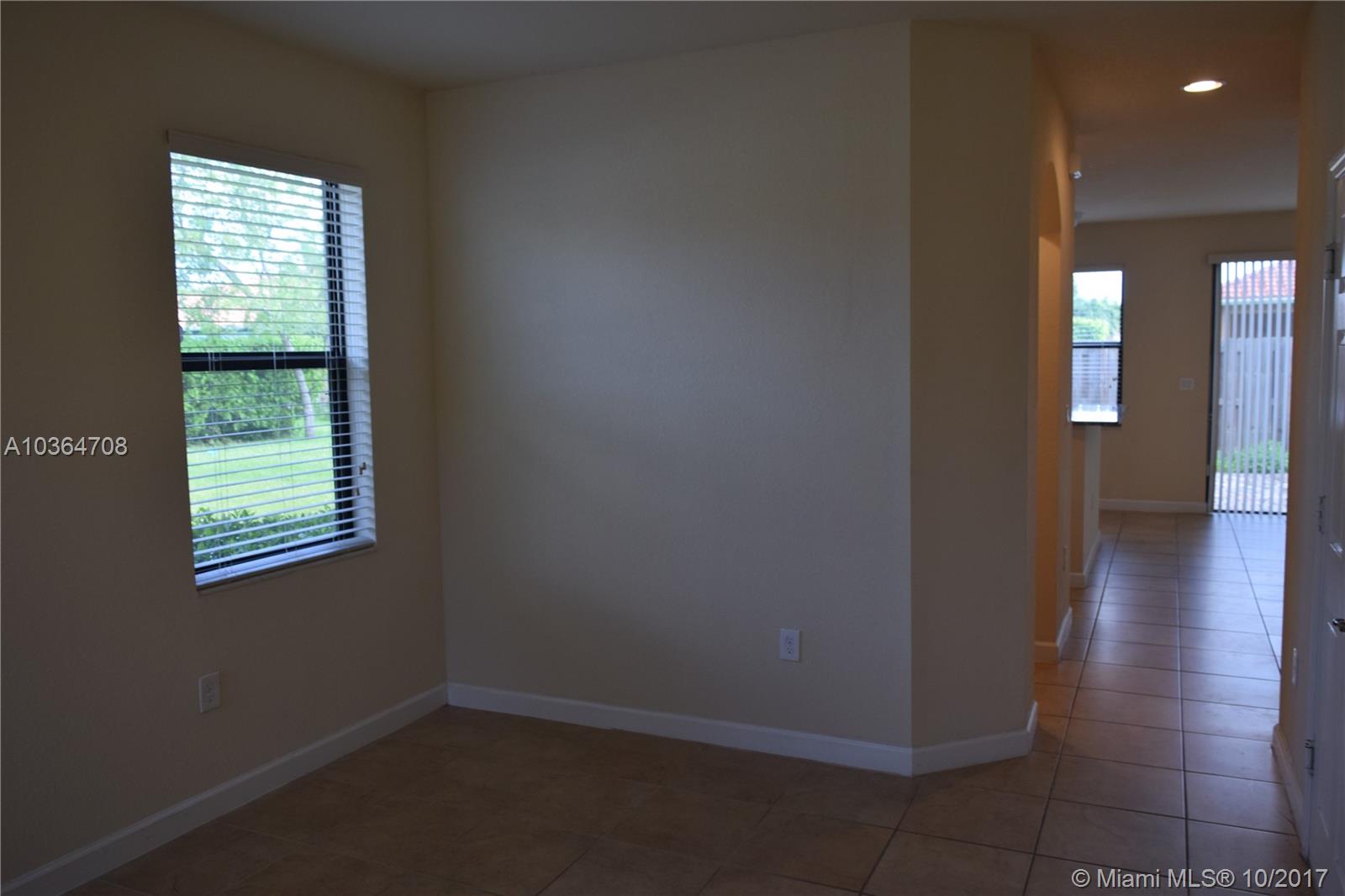 INTERLAKEN - Residential