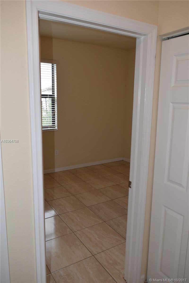 INTERLAKEN - Residential