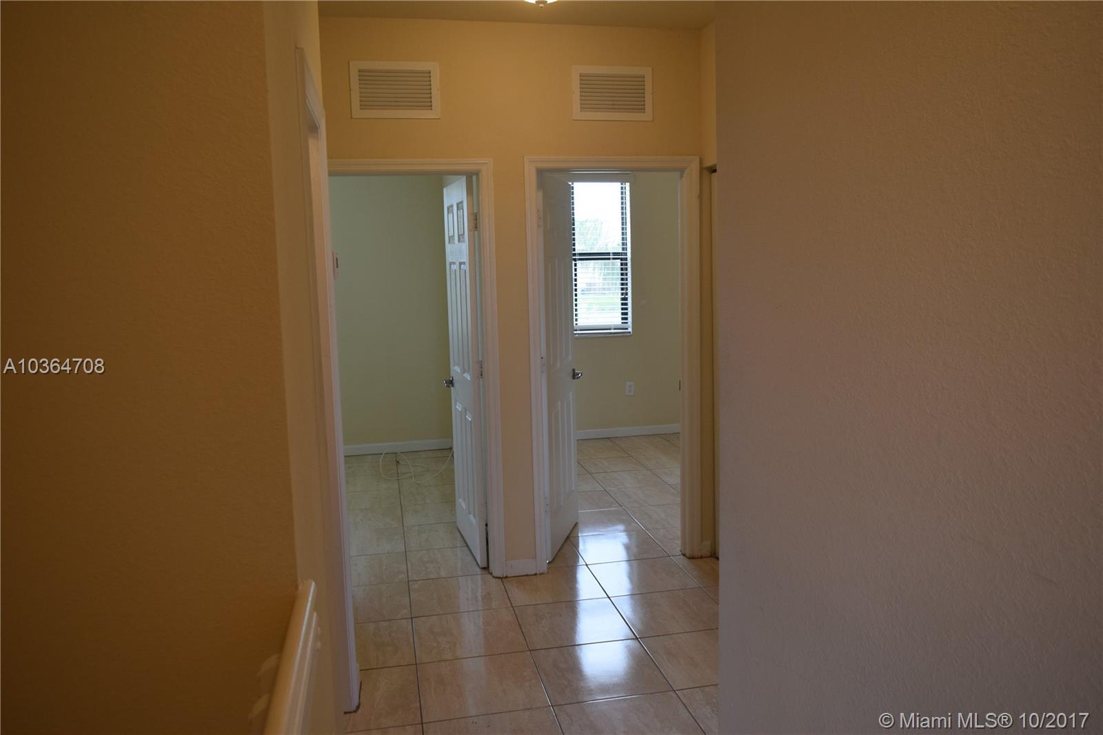 INTERLAKEN - Residential