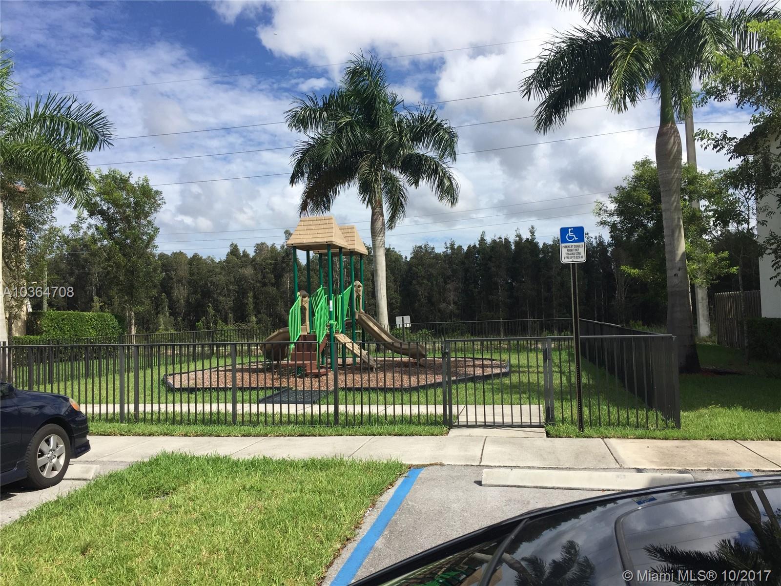 INTERLAKEN - Residential