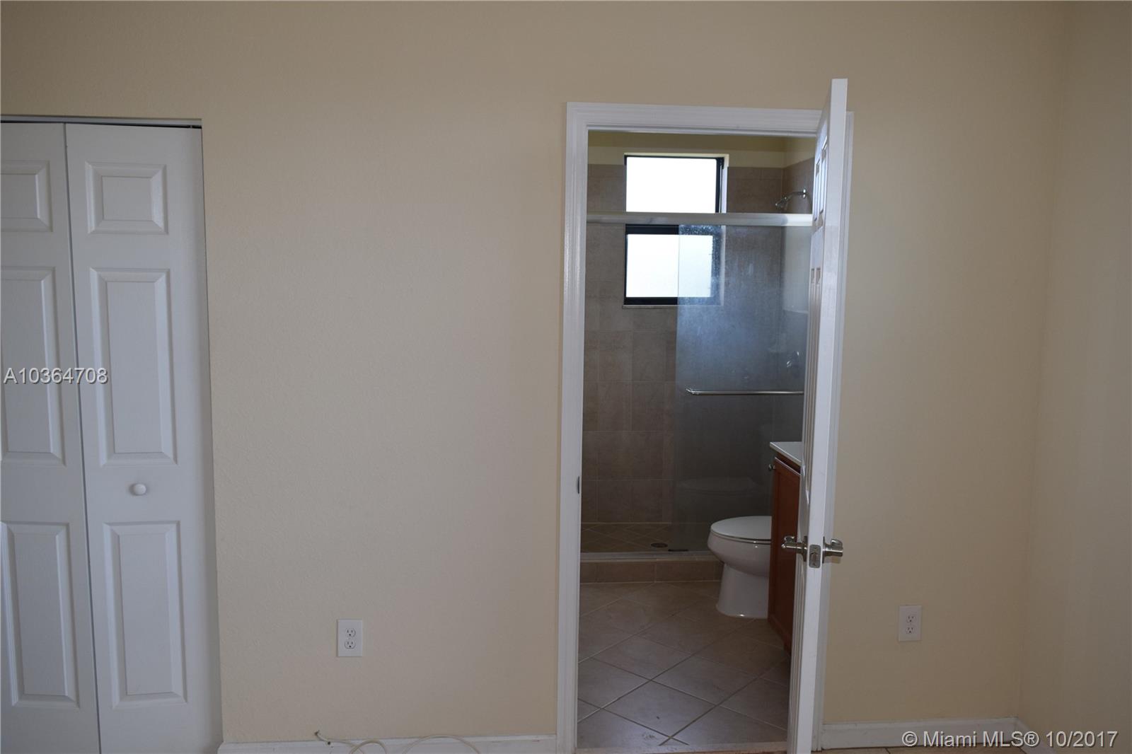 INTERLAKEN - Residential