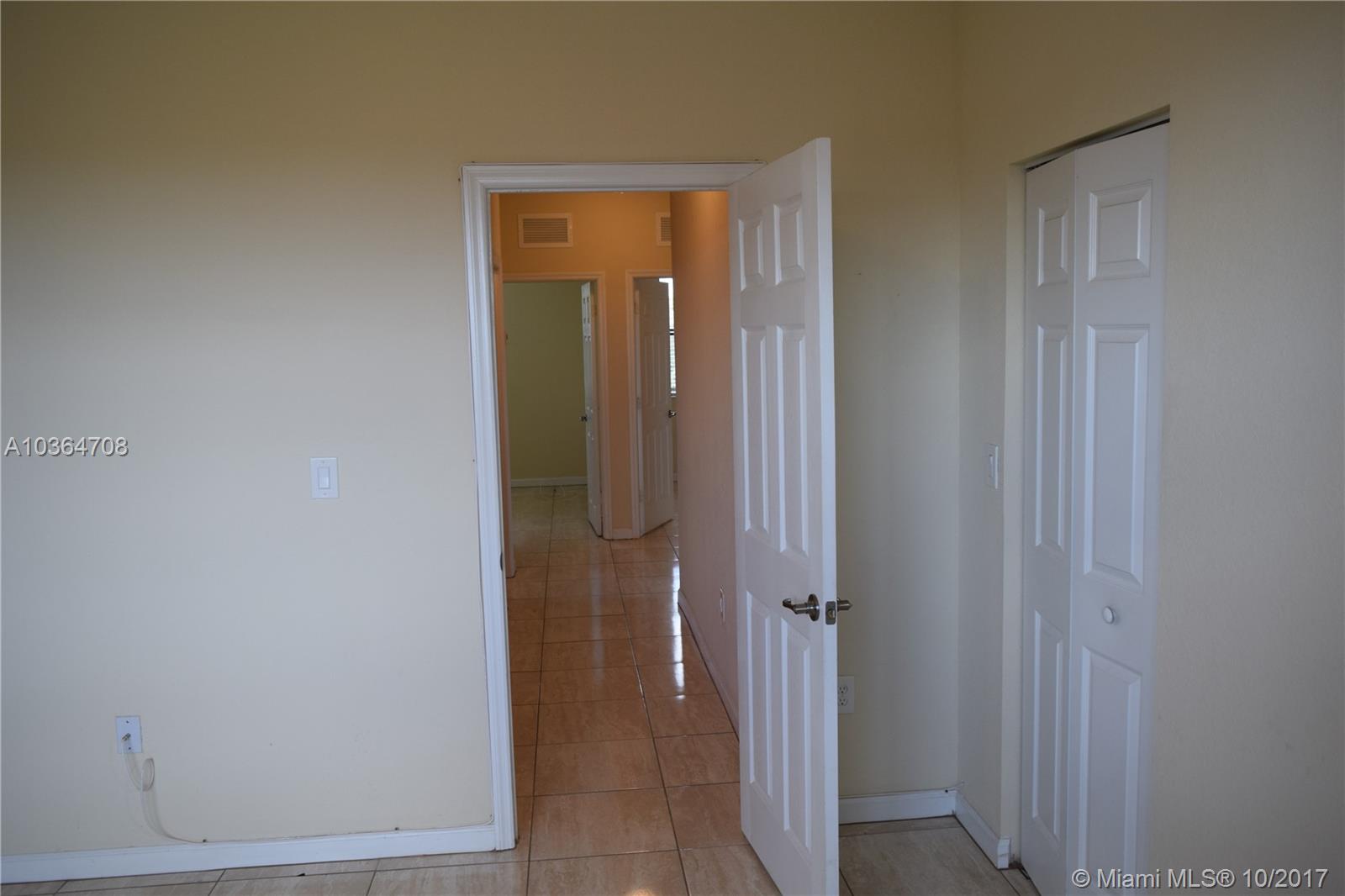 INTERLAKEN - Residential