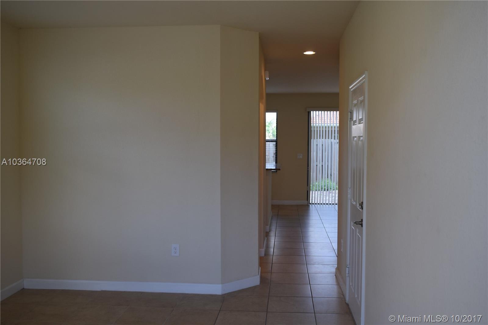 INTERLAKEN - Residential