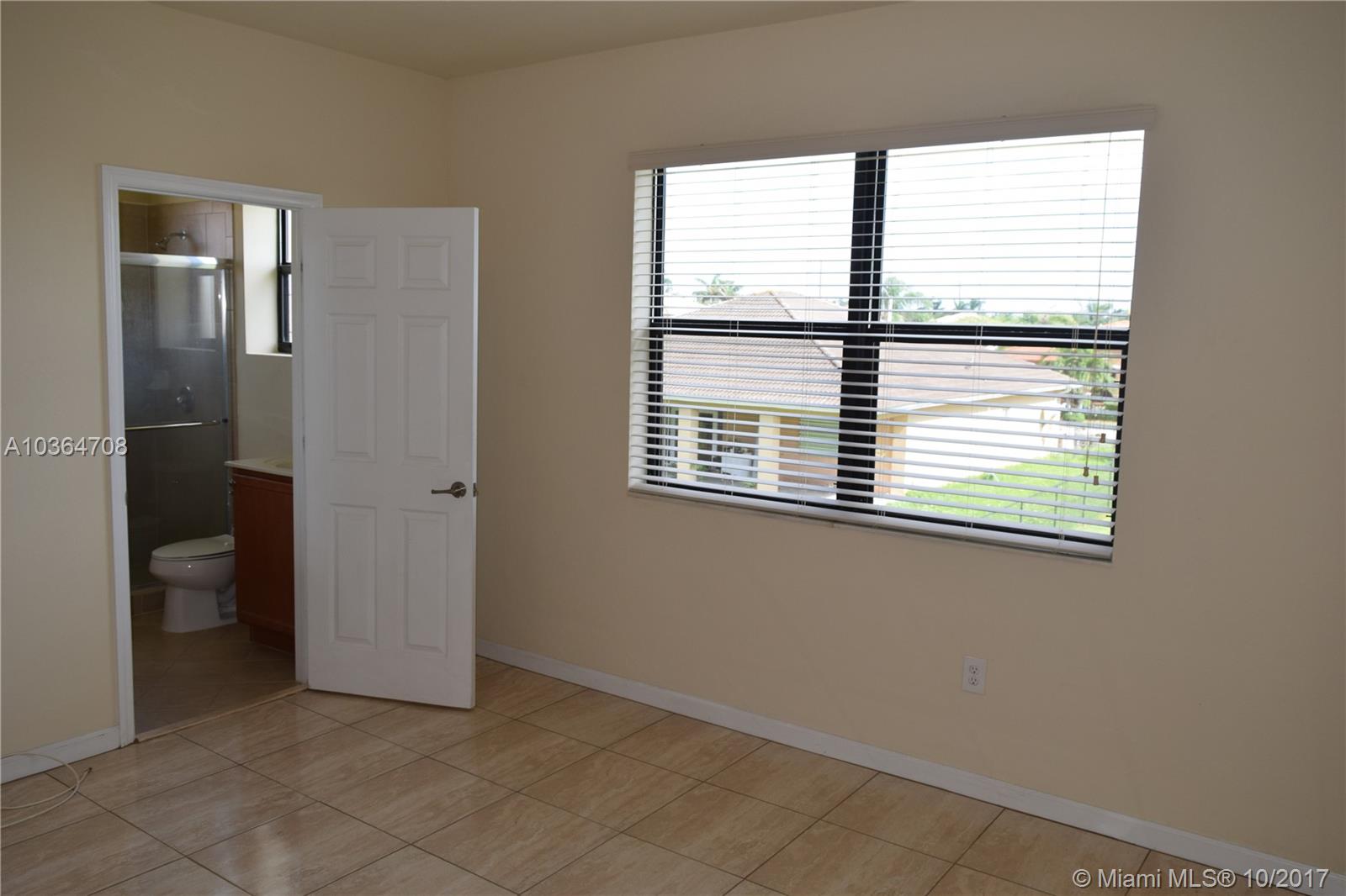 INTERLAKEN - Residential