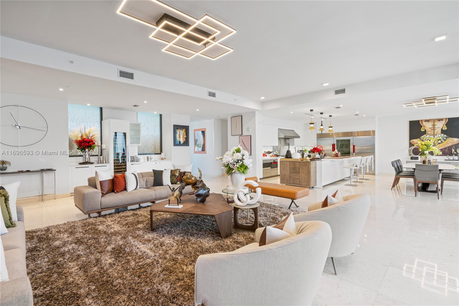 BRICKELLS FLAGLER - Residential