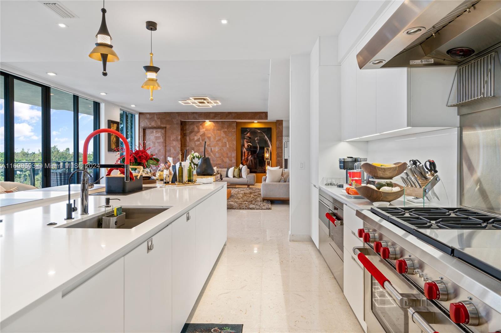 BRICKELLS FLAGLER - Residential