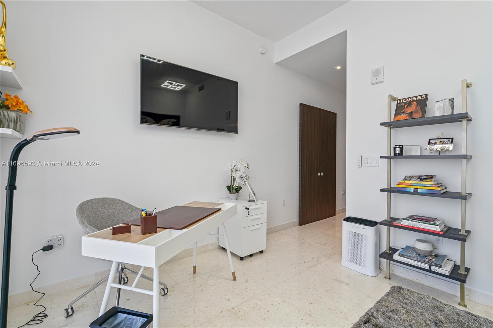 BRICKELLS FLAGLER - Residential