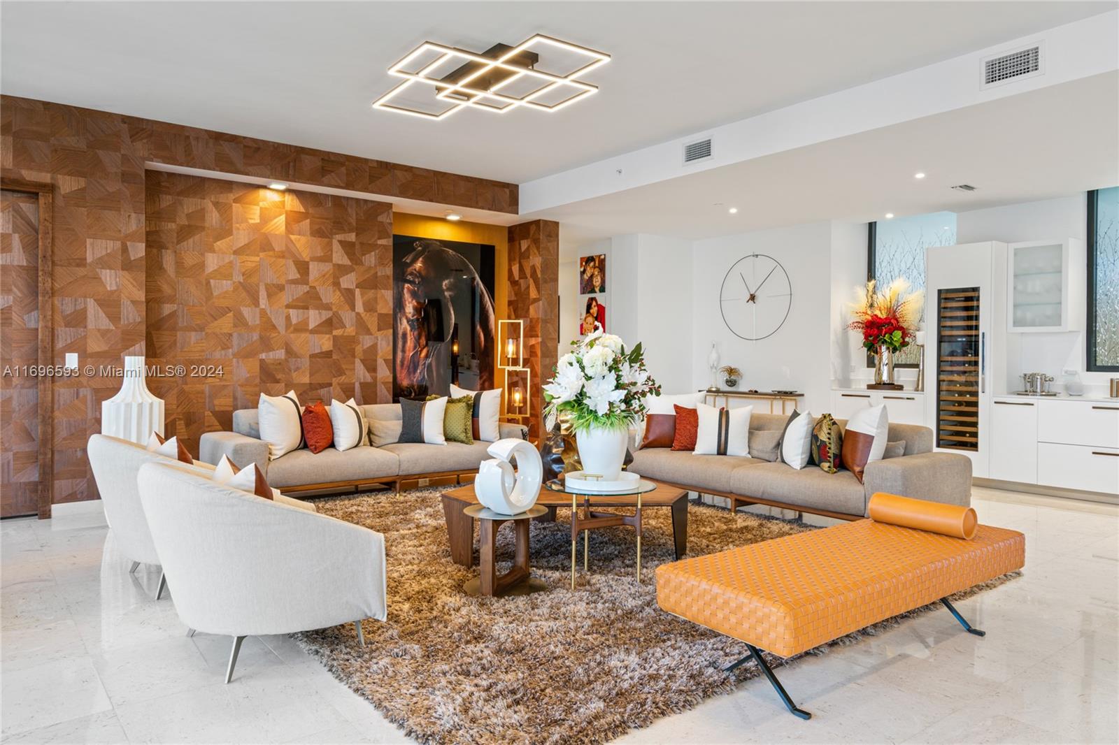 BRICKELLS FLAGLER - Residential