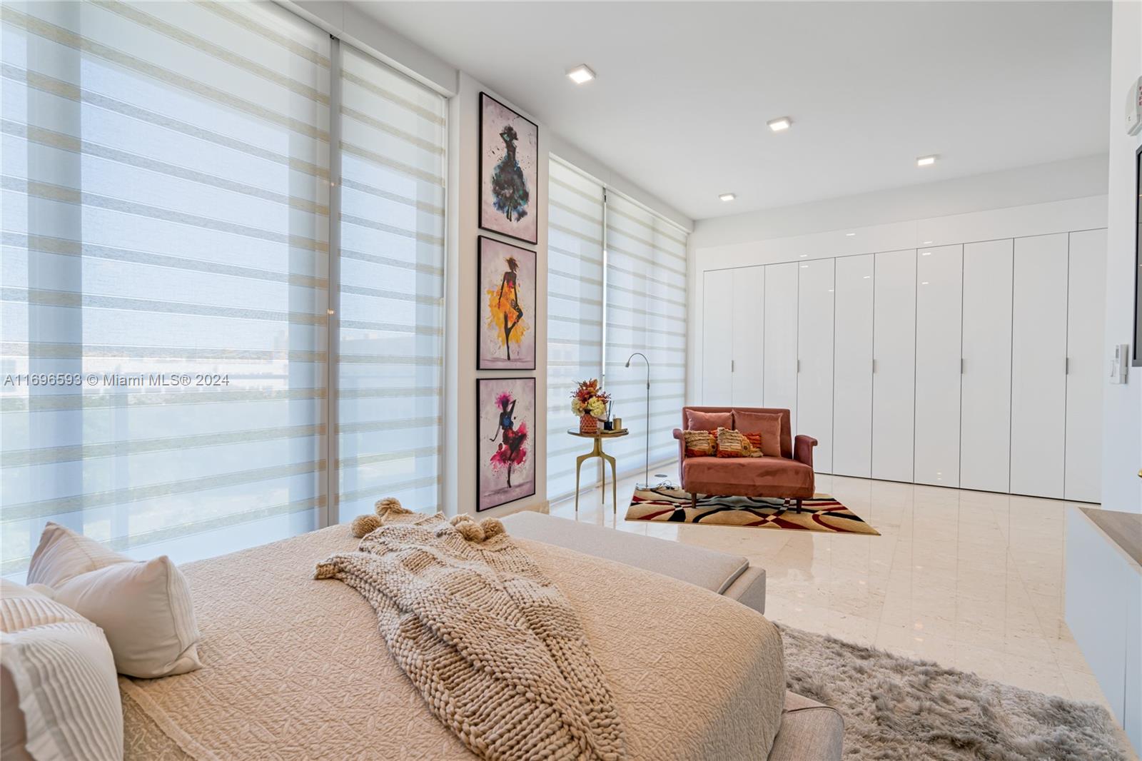 BRICKELLS FLAGLER - Residential