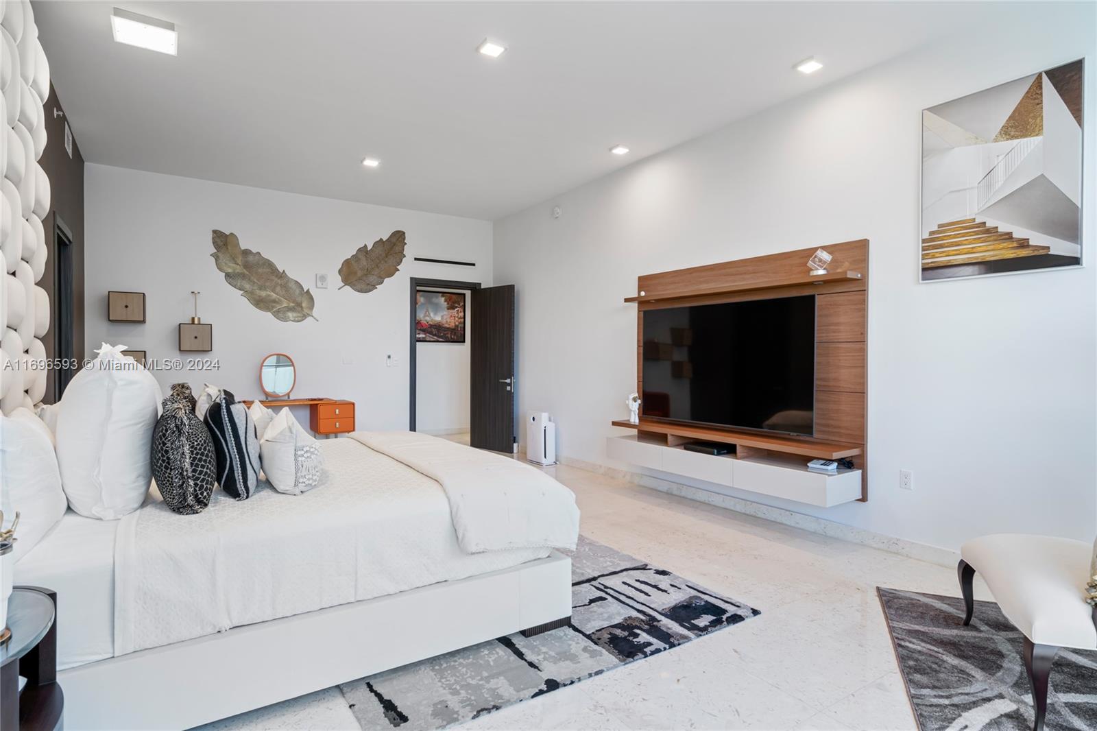BRICKELLS FLAGLER - Residential