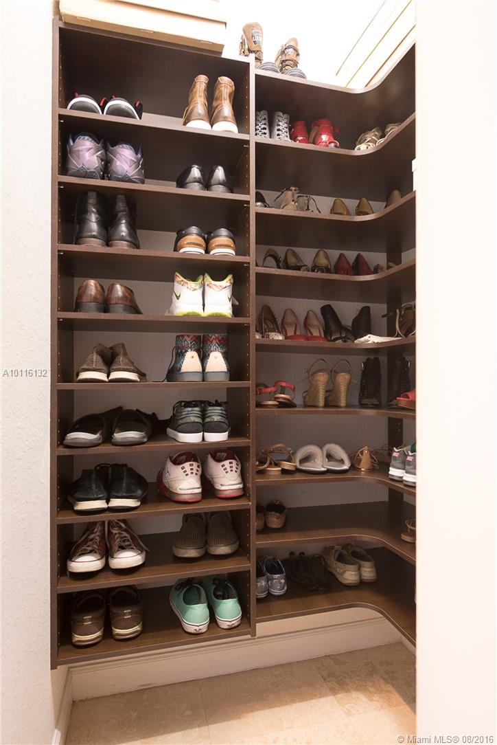 Cutler Cay - Residential