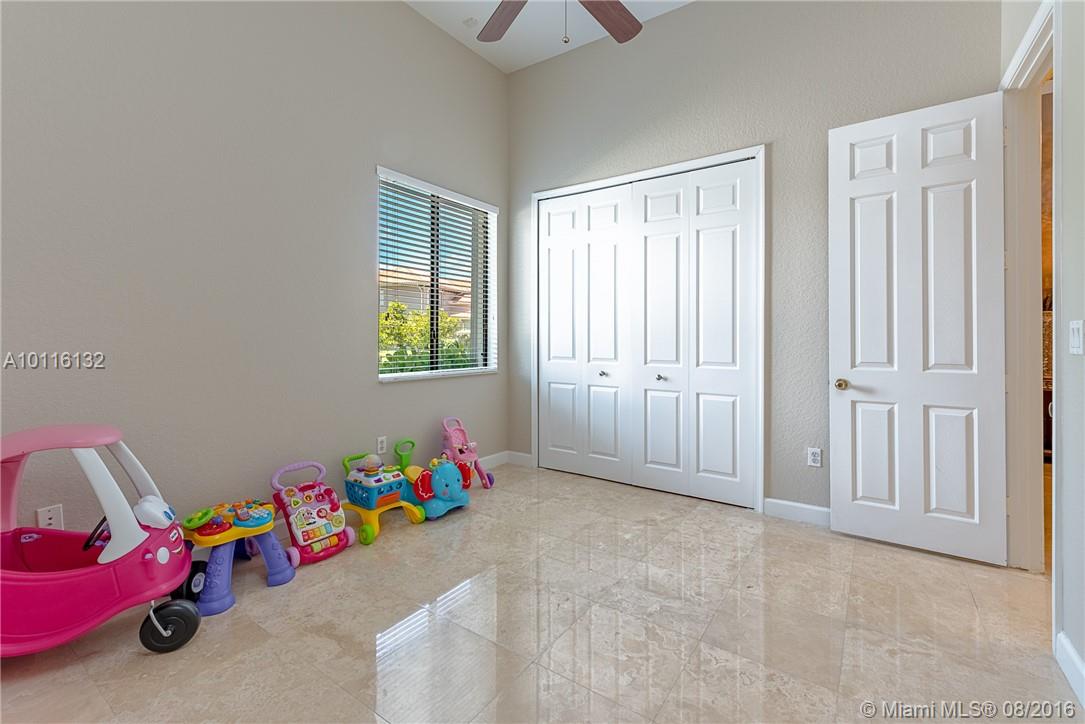 Cutler Cay - Residential