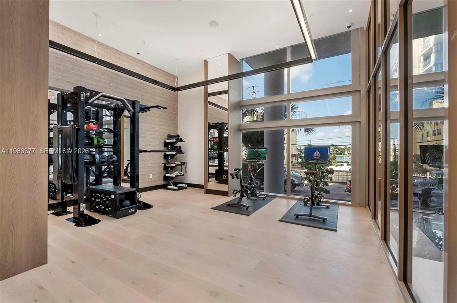 SELENE OCEANFRONT RESIDEN - Residential