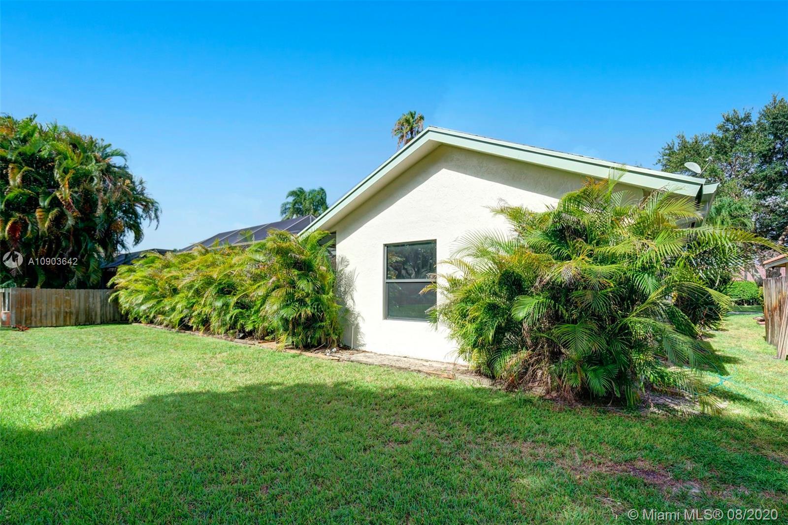 CROSSINGS - Residential