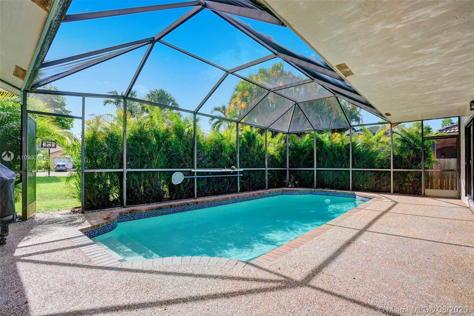 CROSSINGS - Residential