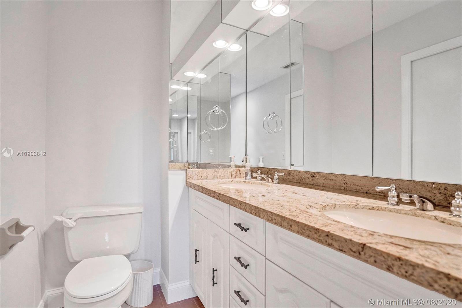 CROSSINGS - Residential