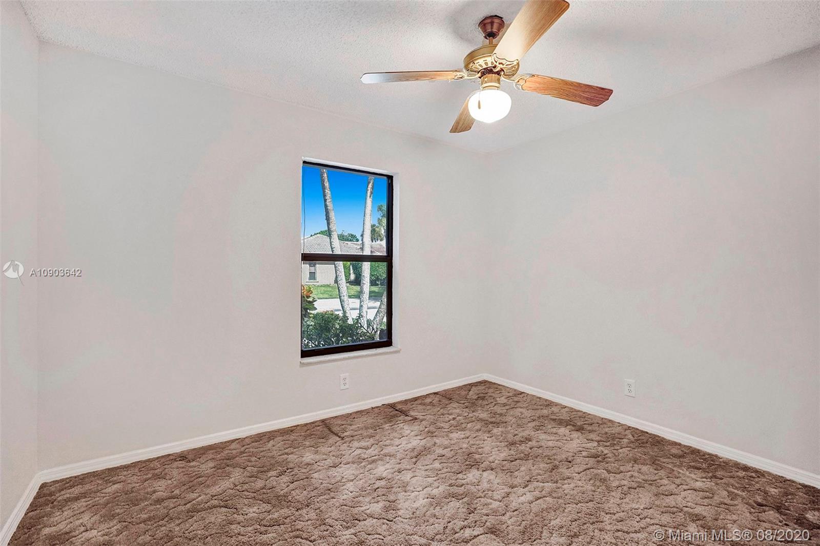 CROSSINGS - Residential